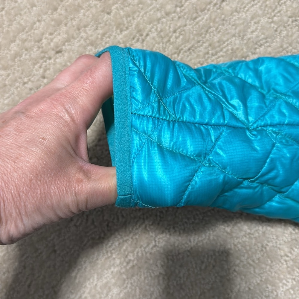 Packable Jackt - Picture 9 of 10